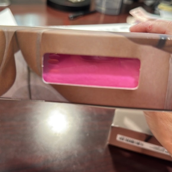 Brand new in box, never opened. Skims shapewear color neon orchid. L/XL - Picture 7 of 7